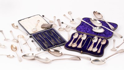 Lot 26 - A large quantity of silver flatware