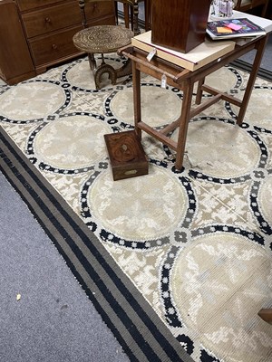 Lot 344 - A large Arts & Crafts design carpet