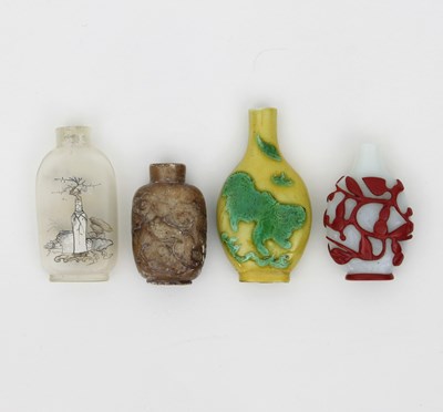 Lot 1004 - A group of four Chinese snuff bottles to...
