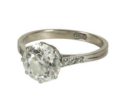 Lot 1140 - A diamond solitaire ring, the brilliant cut...