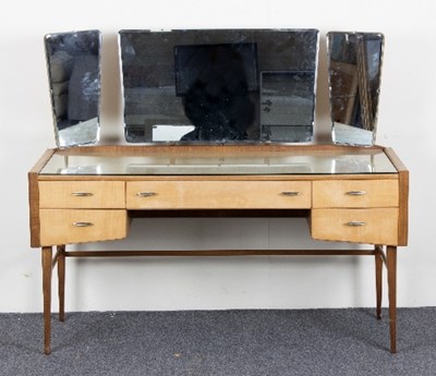 Lot 81 - Alfred Cox for Heals/Bedroom suite in maple...