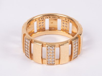 Lot 55 - A Chaumet 18ct yellow gold and diamond 'Class One' dress ring