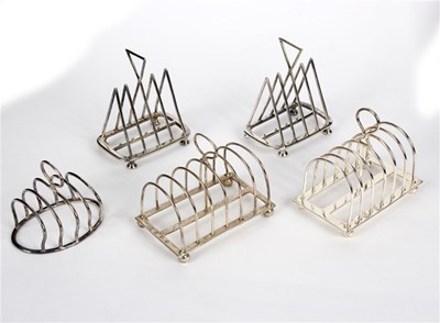 Lot 9 - A silver toast rack, Hamilton & Inches,...