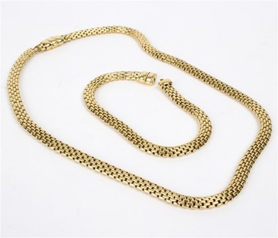 Lot 118 - An Italian 18ct yellow gold brick link...