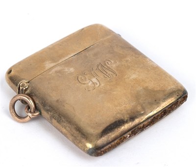 Lot 260 - A 9ct gold vesta case, Chester 1900,...
