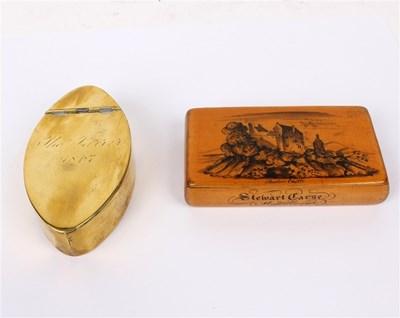 Lot 269 - A Mauchline ware snuff box, the cover...