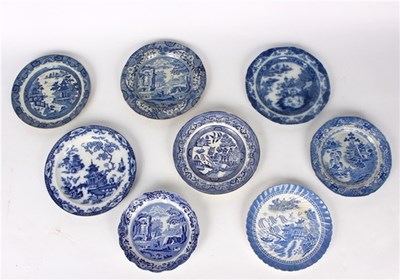 Lot 376 - Eight blue and white plates by Spode and other...