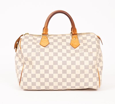 Lot 230 - A Louis Vuitton Paris 'Speedy' handbag