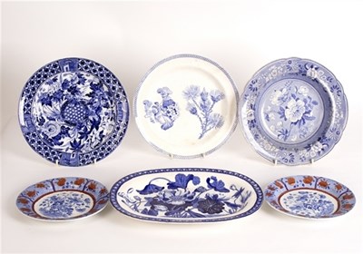 Lot 229 - A Spode India pattern meat plate and two small...