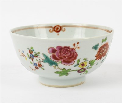 Lot 350 - A Chinese famille rose bowl, Qianlong,...