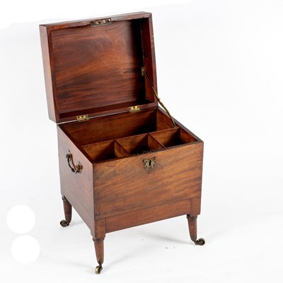 Lot 50 - An early 19th Century mahogany wine cooler on...