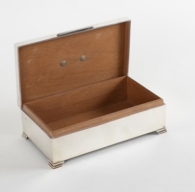 Lot 40 - A silver cigar box, Thomas Fattorini Ltd.,...