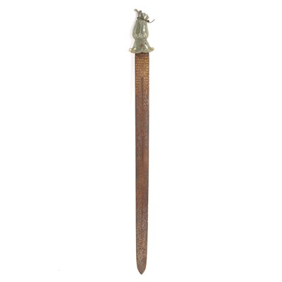 Lot 557 - A Mughal sword with jade grip (damaged) and...