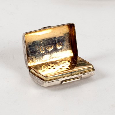 Lot 23 - A George IV miniature silver vinaigrette,...
