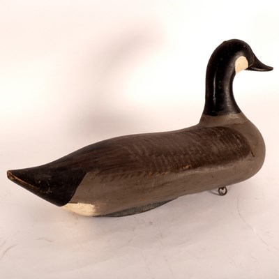 Lot 968 - A Canada goose decoy, approximately 55cm long