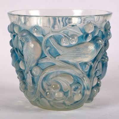 Lot 51 - Lalique, an Avallon blue stained vase, birds...
