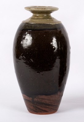 Lot 139 - Richard Batterham (born 1936), a stoneware...