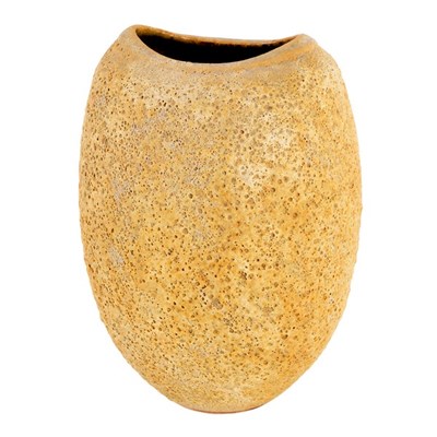 Lot 147 - Chris Carter (born 1945), a stoneware vessel,...