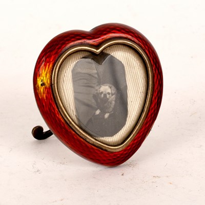 Lot 267 - An Austrian silver and enamel heart-shaped...