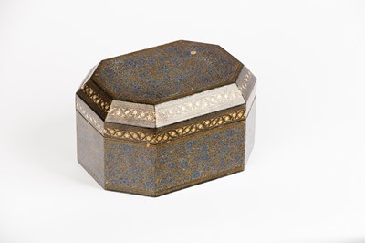 Lot 344 - A Vizagpatam blue and gold lacquer box and...