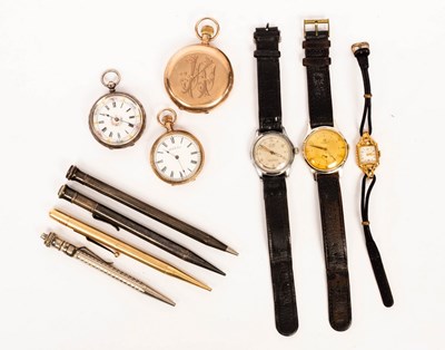 Lot 52 - A 9ct gold cased hunter pocket watch, the...