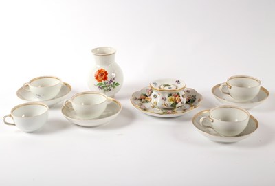 Lot 355 - A Meissen flower encrusted inkwell, cover and...