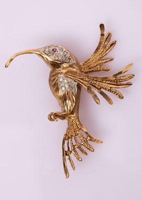 Lot 4 - A gem set novelty brooch modelled as a...