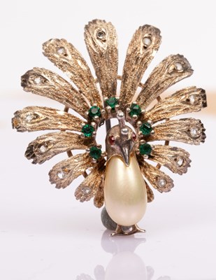 Lot 6 - A novelty sterling silver costume brooch...