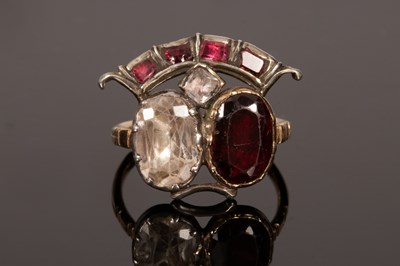 Lot 3 - A Georgian garnet and paste set ring, size G,...