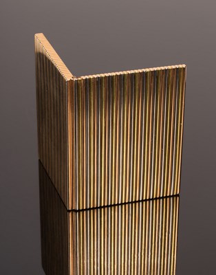 Lot 21 - An 18ct three coloured gold cigarette case,...