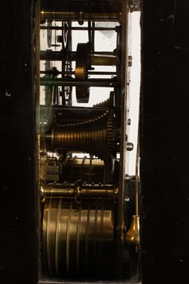 Lot 433 - A William & Mary ebonised eight-day, bell...