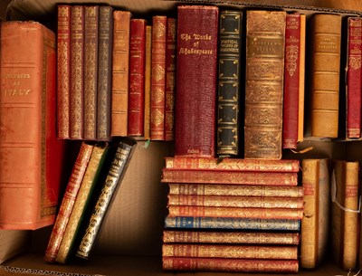 Lot 555 - Classics, a collection to include Lamb...