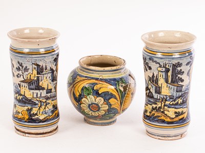 Lot 342 - A Southern Italian maiolica globular jar,...
