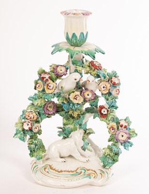 Lot 361 - A Derby chamberstick modelled as two birds in...