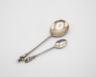 Lot 113 - A Victorian silver apostle spoon, makers mark...