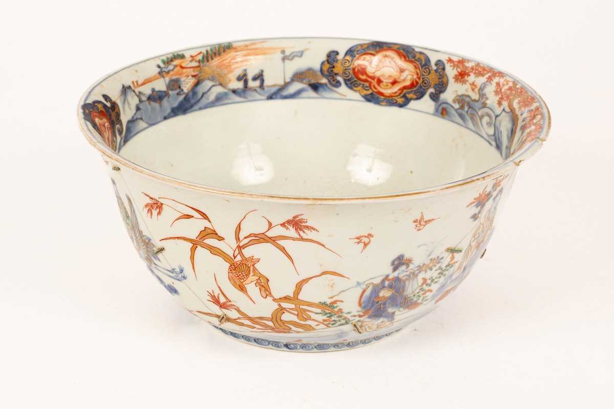 Lot 72 - A famille rose and underglaze blue Mandarin...