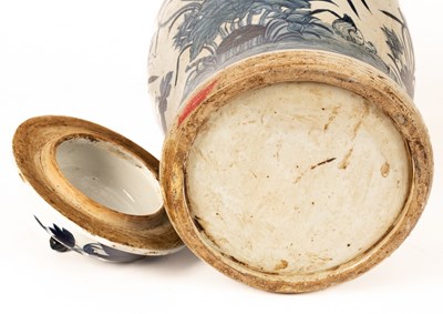 Lot 85 - A pair of Chinese blue and white baluster jars...