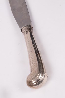 Lot 51 - A set of ten silver-handled pistol grip dinner...