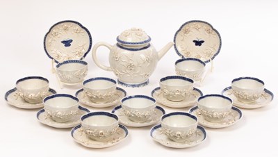 Lot 635 - A Chinese export white and underglaze blue...