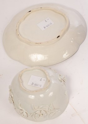 Lot 635 - A Chinese export white and underglaze blue...