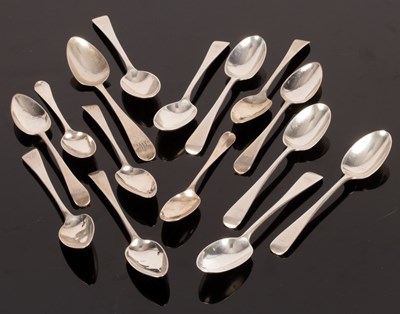 Lot 27 - Six George III Old English pattern silver...