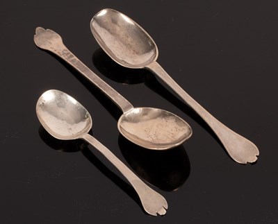 Lot 38 - A James II trifid end silver spoon, London...