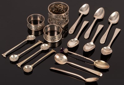 Lot 43 - Six George III Old English pattern silver...