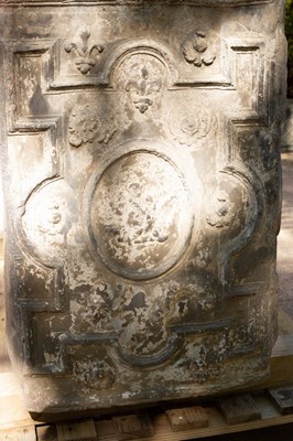 Lot 1100 - A William and Mary rectangular lead cistern,...