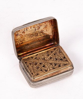 Lot 41 - A Victorian silver vinaigrette