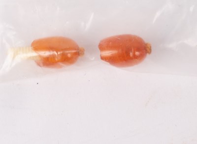 Lot 96 - A yellow amber necklace of graduated oval beads