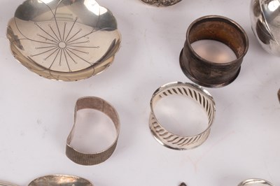Lot 46 - Sundry silver