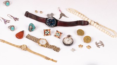 Lot 84 - A quantity of costume jewellery