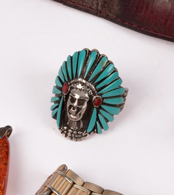 Lot 84 - A quantity of costume jewellery