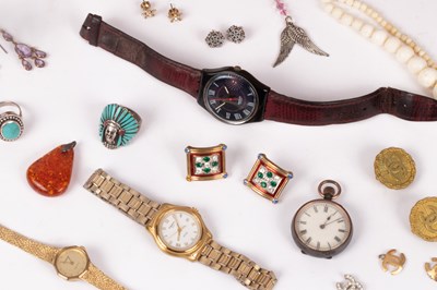 Lot 84 - A quantity of costume jewellery